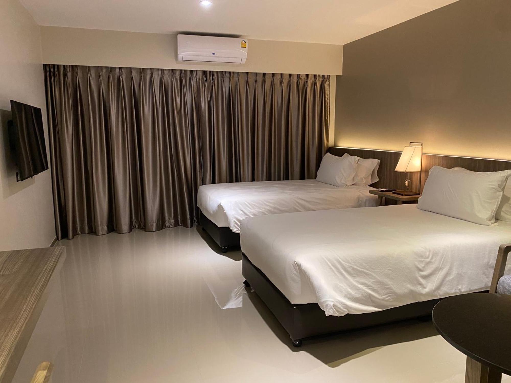 The Madera Lodge Pattaya Jomtien Beach Dış mekan fotoğraf